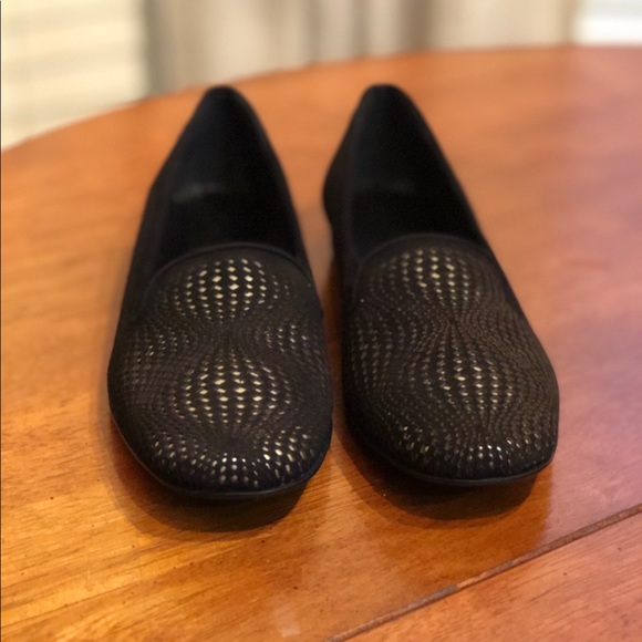 Sesto Meucci Women's  Perforated Leather Loafers - Picture 2 of 4